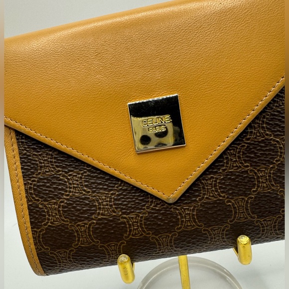 Vintage Celine Macadam compact wallet - Picture 2 of 8